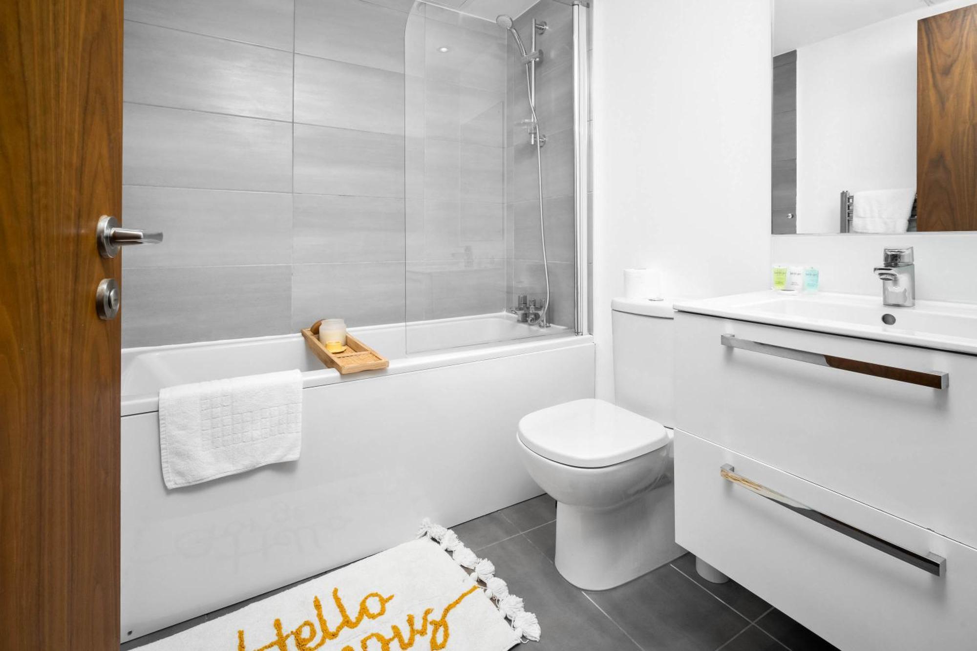 Digbeth 2 Bedroom Apartment - Top Rated - Birmingham City Centre - 3001F Buitenkant foto