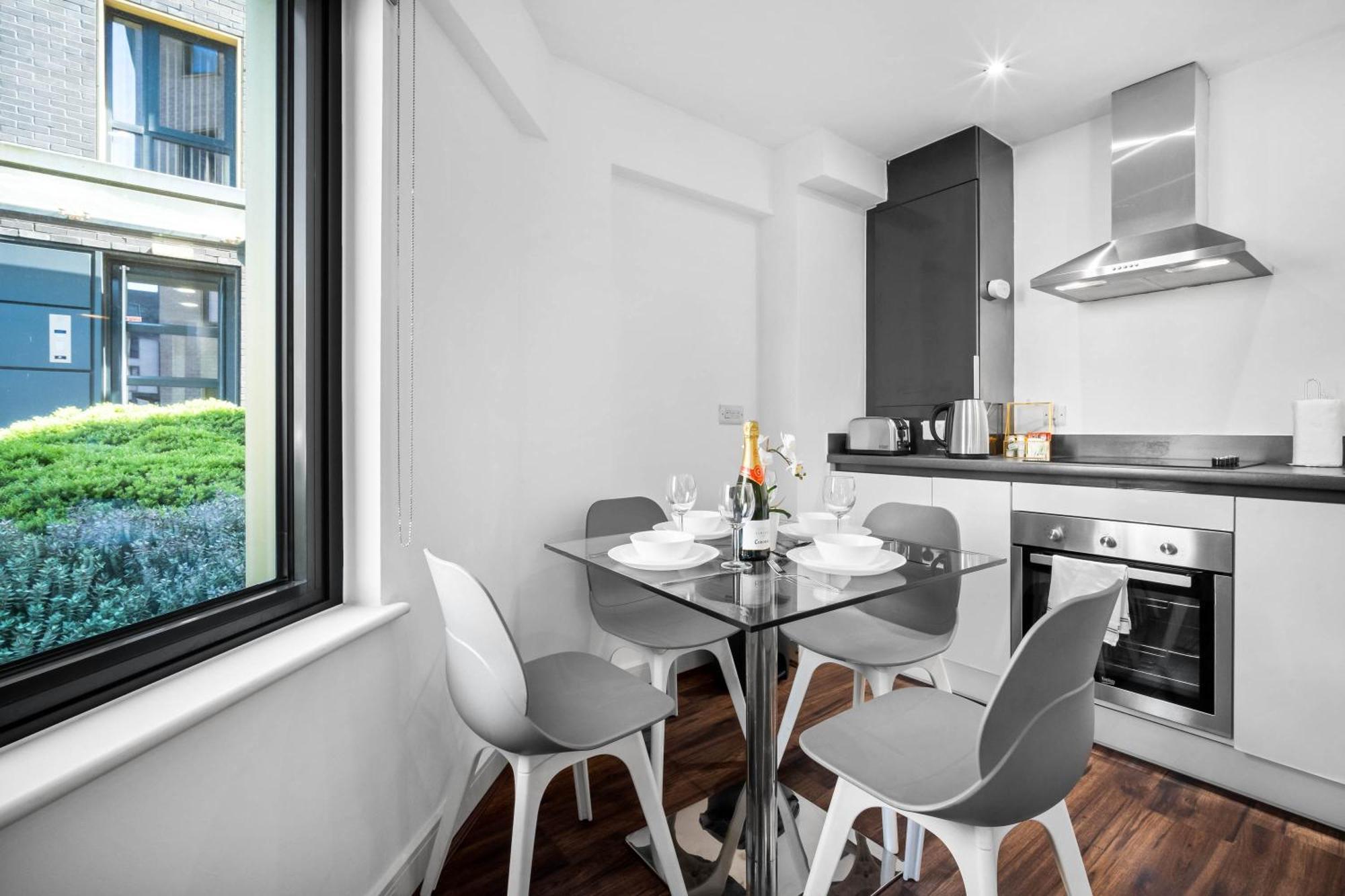 Digbeth 2 Bedroom Apartment - Top Rated - Birmingham City Centre - 3001F Buitenkant foto